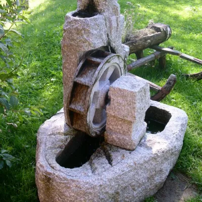 Steinmetz Mahringer - Brunnen und Skulpturen